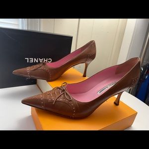 Authentic Manolo Blahnik pumps